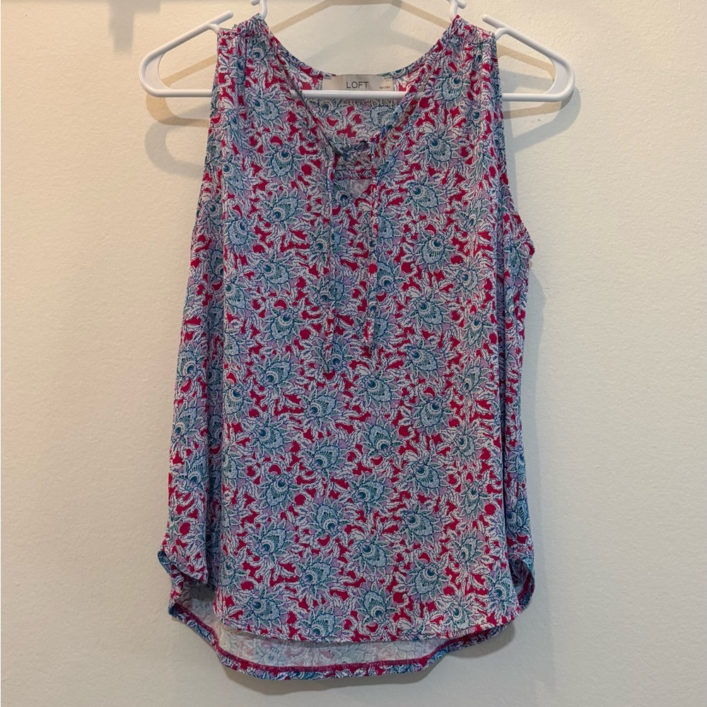 LOFT Women's Tank Top - Pink and Blue Floral